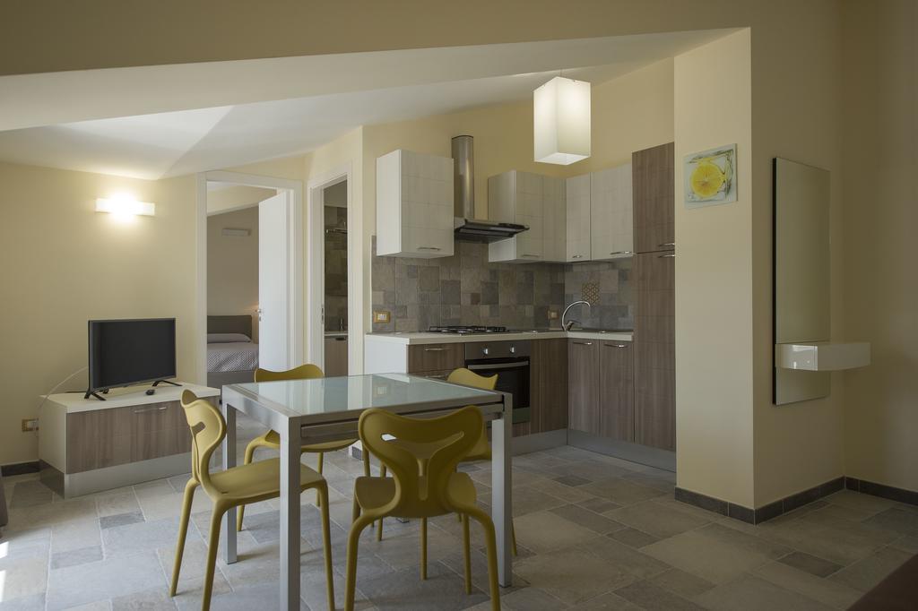 シャッカ Casale La Zagaraアパートホテル 部屋 写真